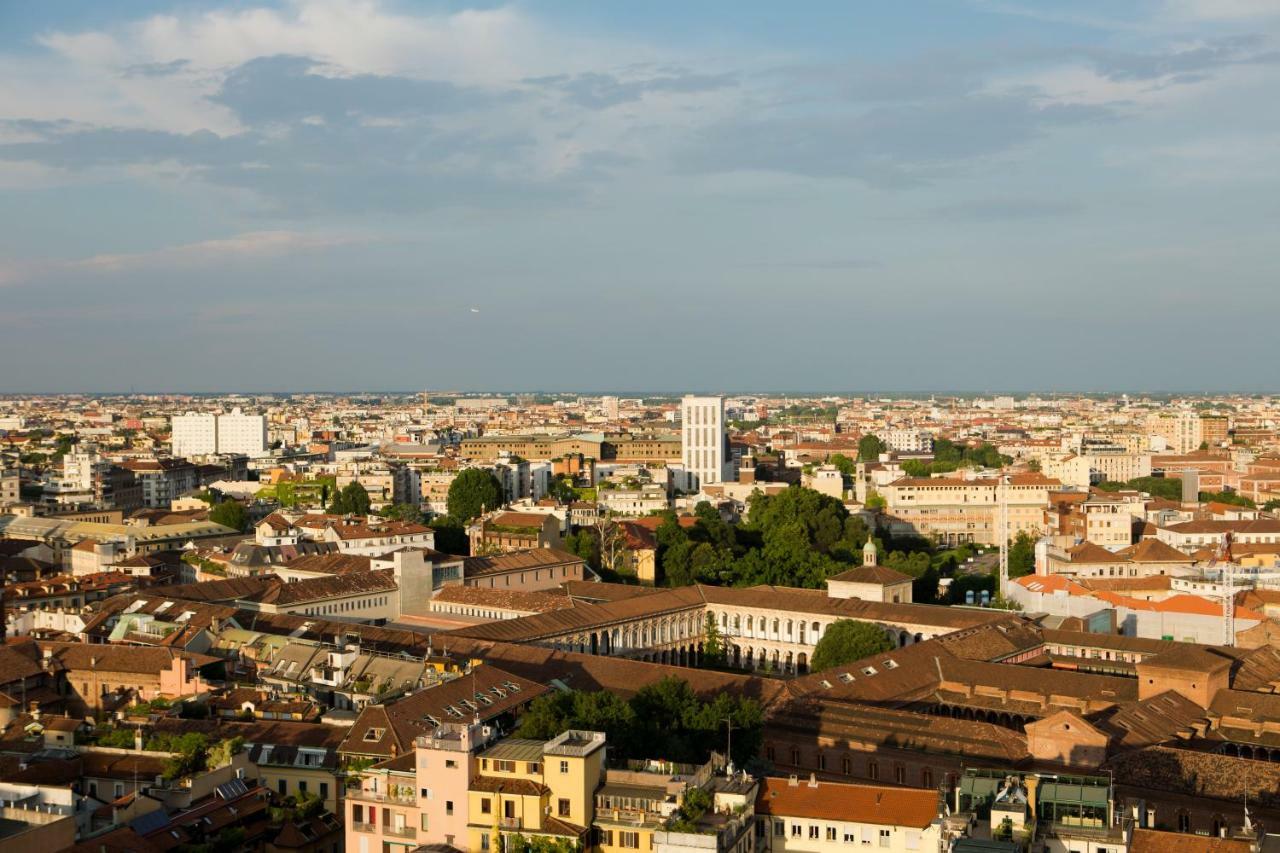 Domux Home Torre Velasca Milano Esterno foto